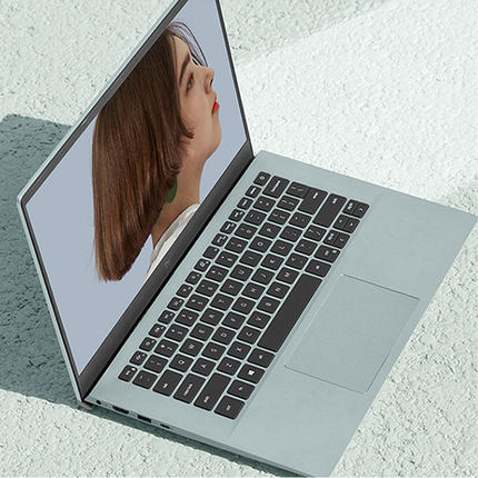 戴尔5502 i5-1135g716g512g集显 15.6寸笔记本电脑 银色